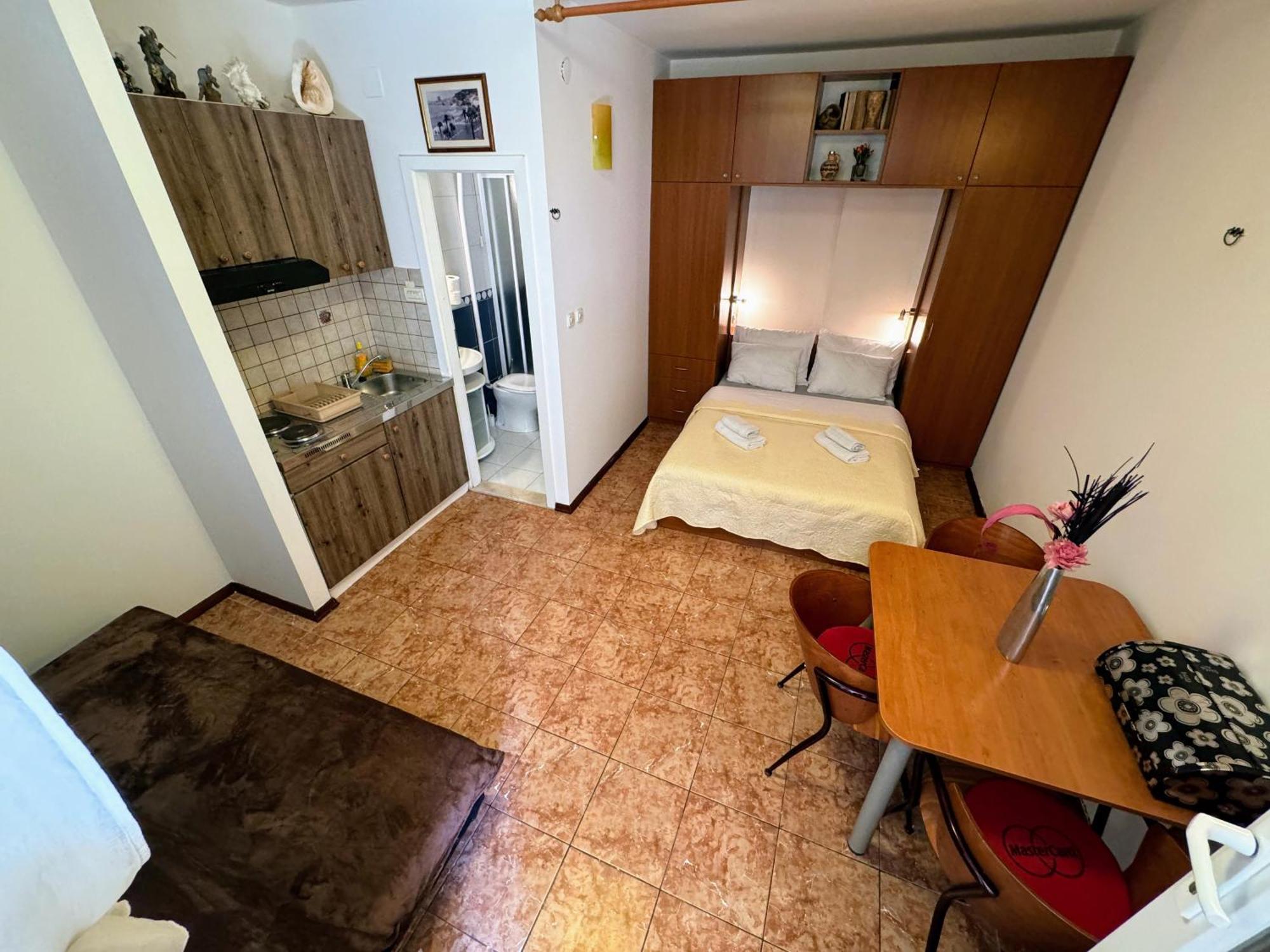 Grgur Studio Apartments Split Exterior foto